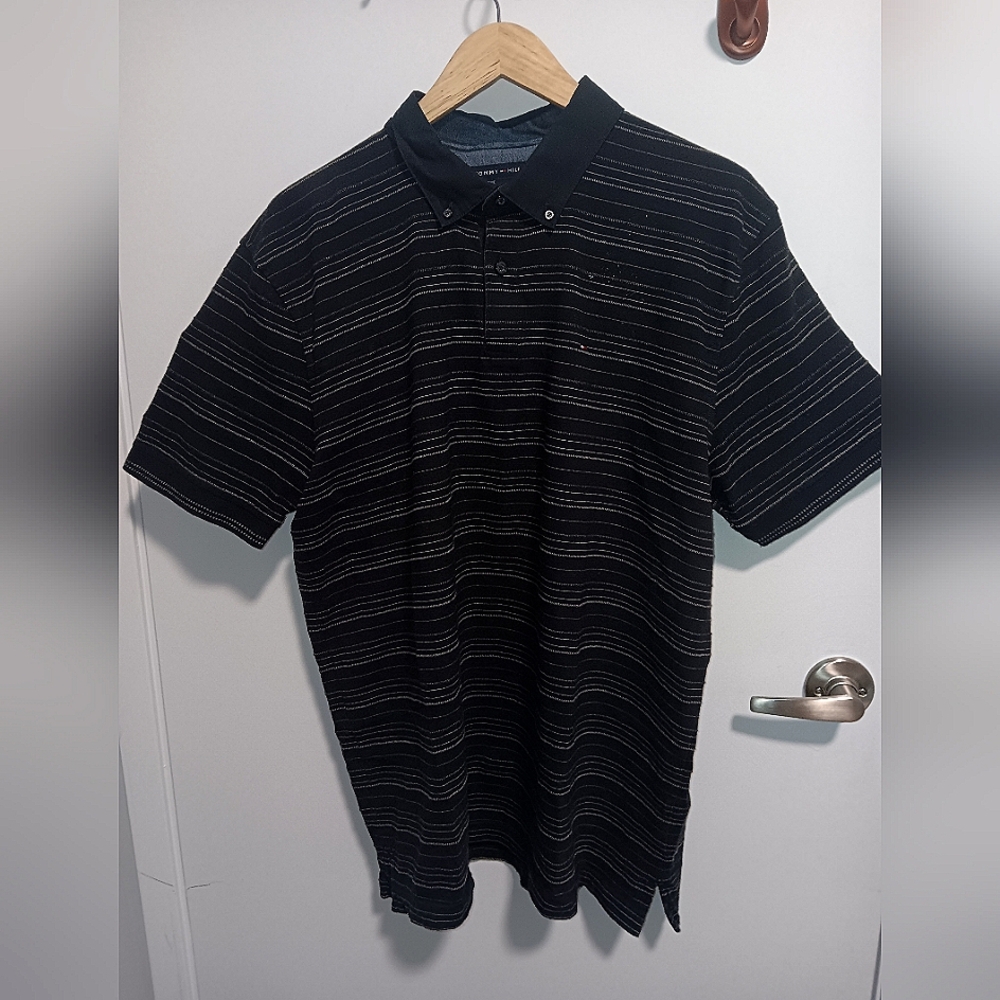 Preppy, Polo, Golf, Tommy Hilfiger  shirt short sleeve black with strips